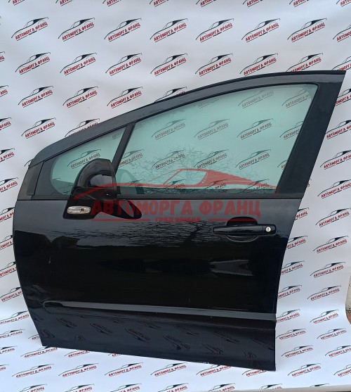 Peugeot 308 Предна лява врата