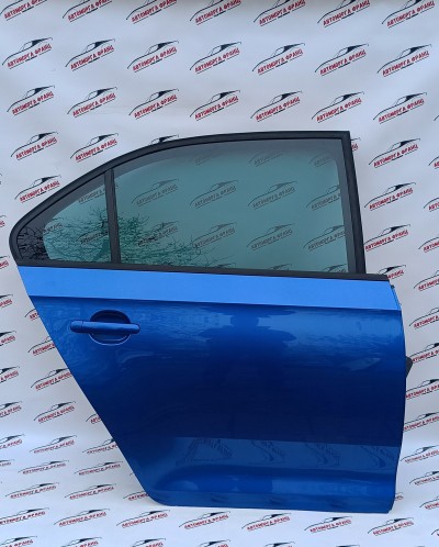 Skoda Rapid задна дясна врата