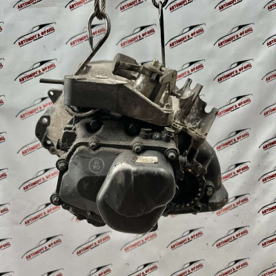 Ръчна скоростна кутия Opel Zafira B 1.8i 55355489