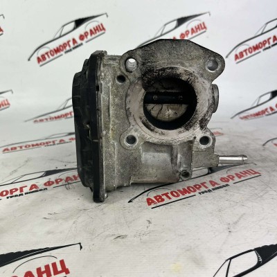 Дросел клапа Toyota Yaris 1.0i 2203040010