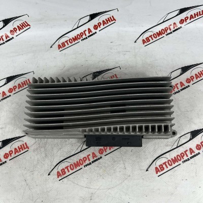 Усилвател Audi A4 B8 8R0035223F 