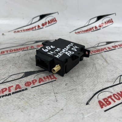 Модул нагревател Audi A8 D4 4H0963271 / 221000335900