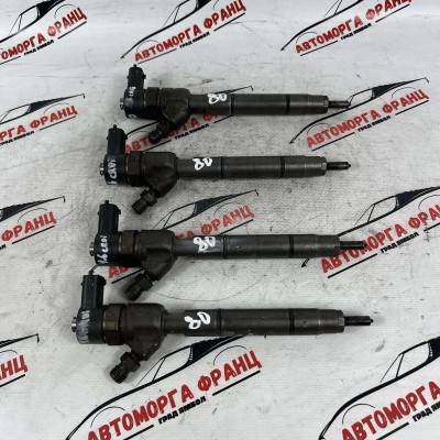 Дюза Hyundai I30 1.6crdi 0445110256