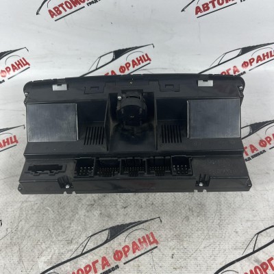 Панел климатроник Audi A8 D3 4E0820043D / 5HB008480-11