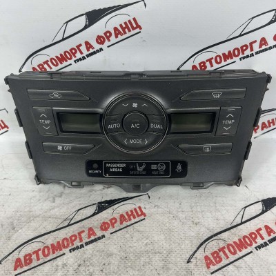 Панел климатроник Toyota Auris 55900-02220-B 