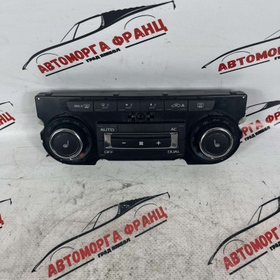 Управление климатик Skoda Octavia 3T0907044BL