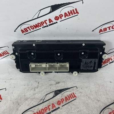 Управление климатроник Volkswagen Golf 5