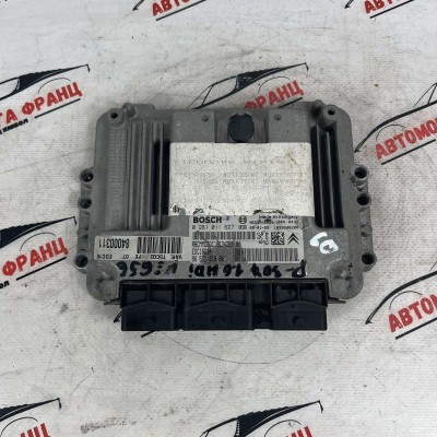 Моторен компютър Peugeot 307 1.6hdi 0281011627